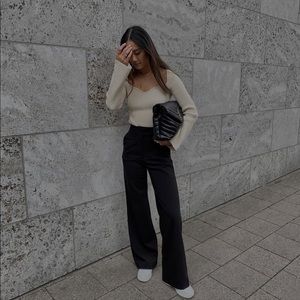 🥭 mango black trousers size 1 🥭